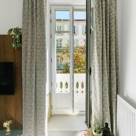 Le Petit Paris - Lumineux Avec Balcon Et Parking Privatif Appartamento *